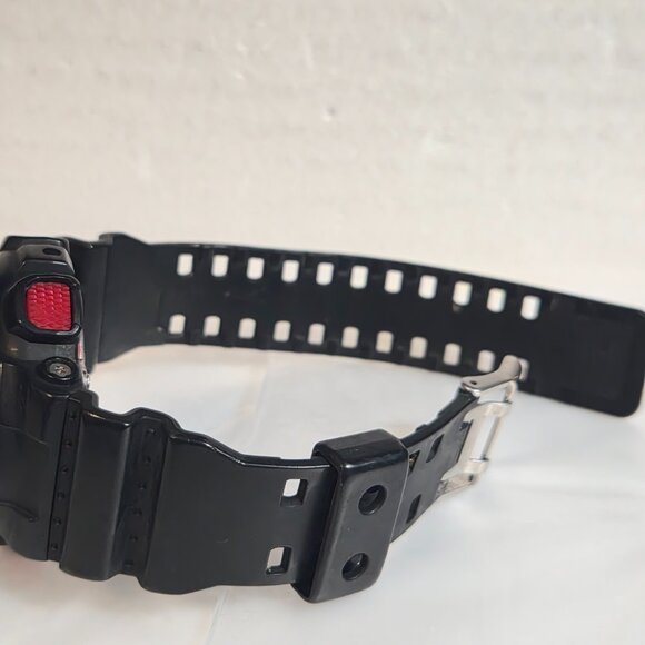 Casio G Shock Digital and Analog Good shape - Picture 8 of 13